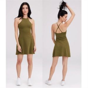 Girlfriend collective undress in Fern